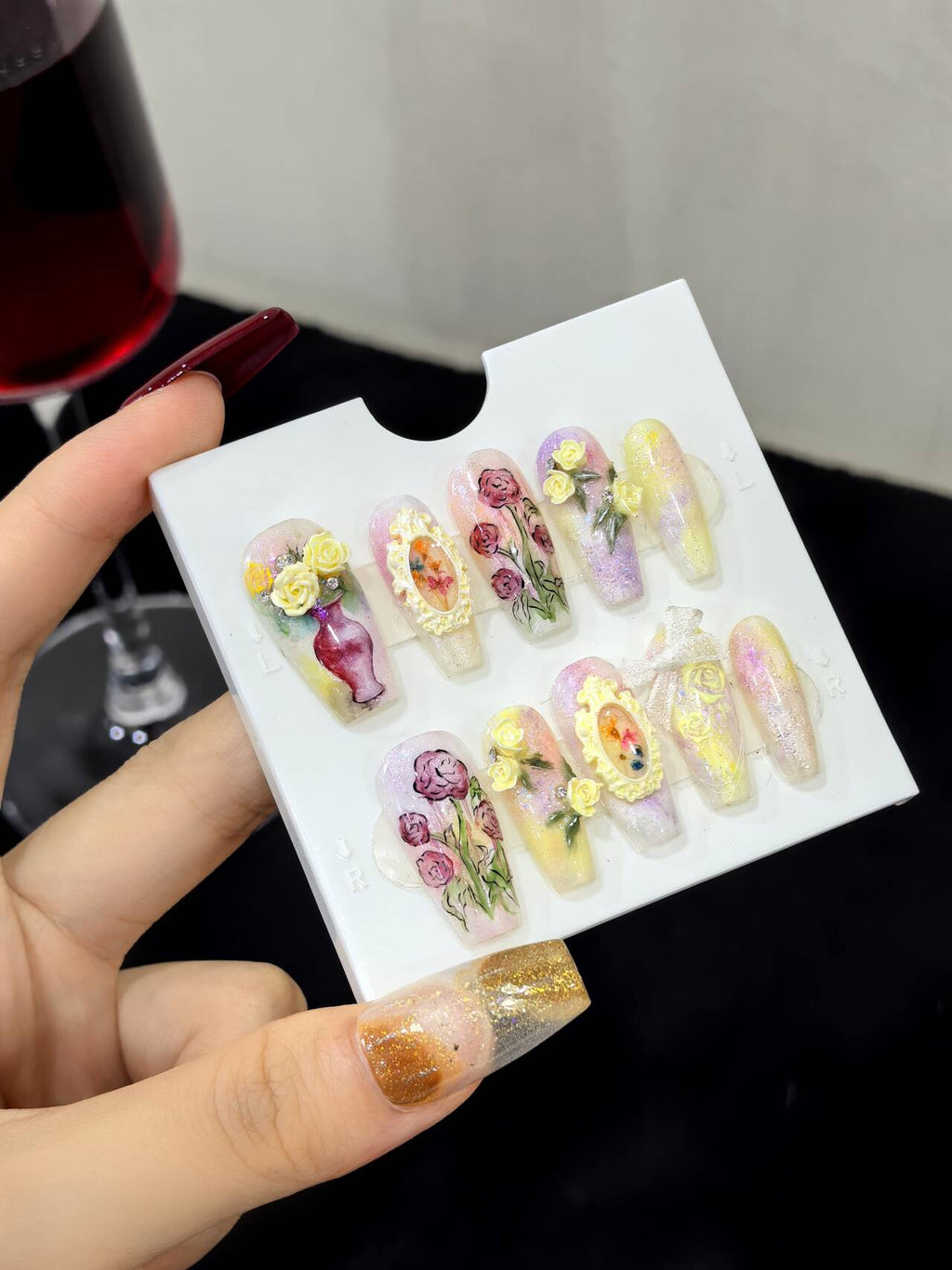 Nailumo·Monet's Garden