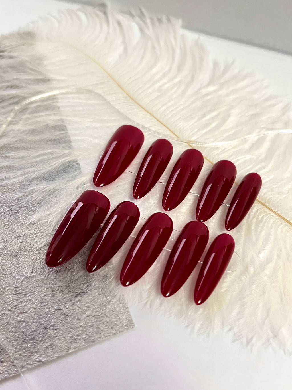 Nailumo·Burgundy