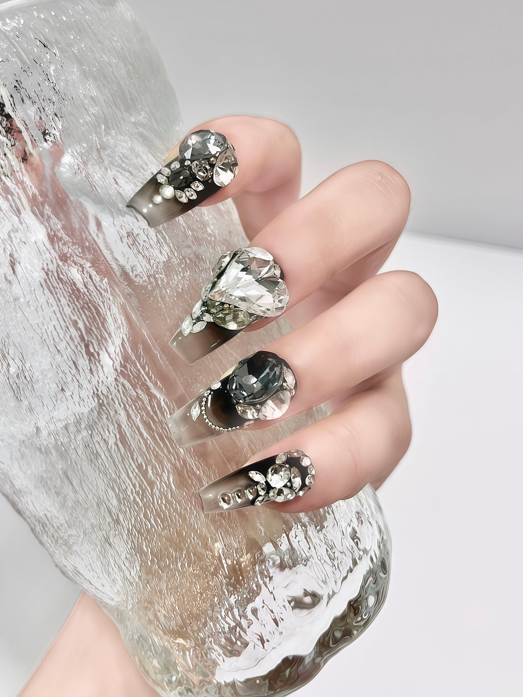 Nailumo· Devil's Tears