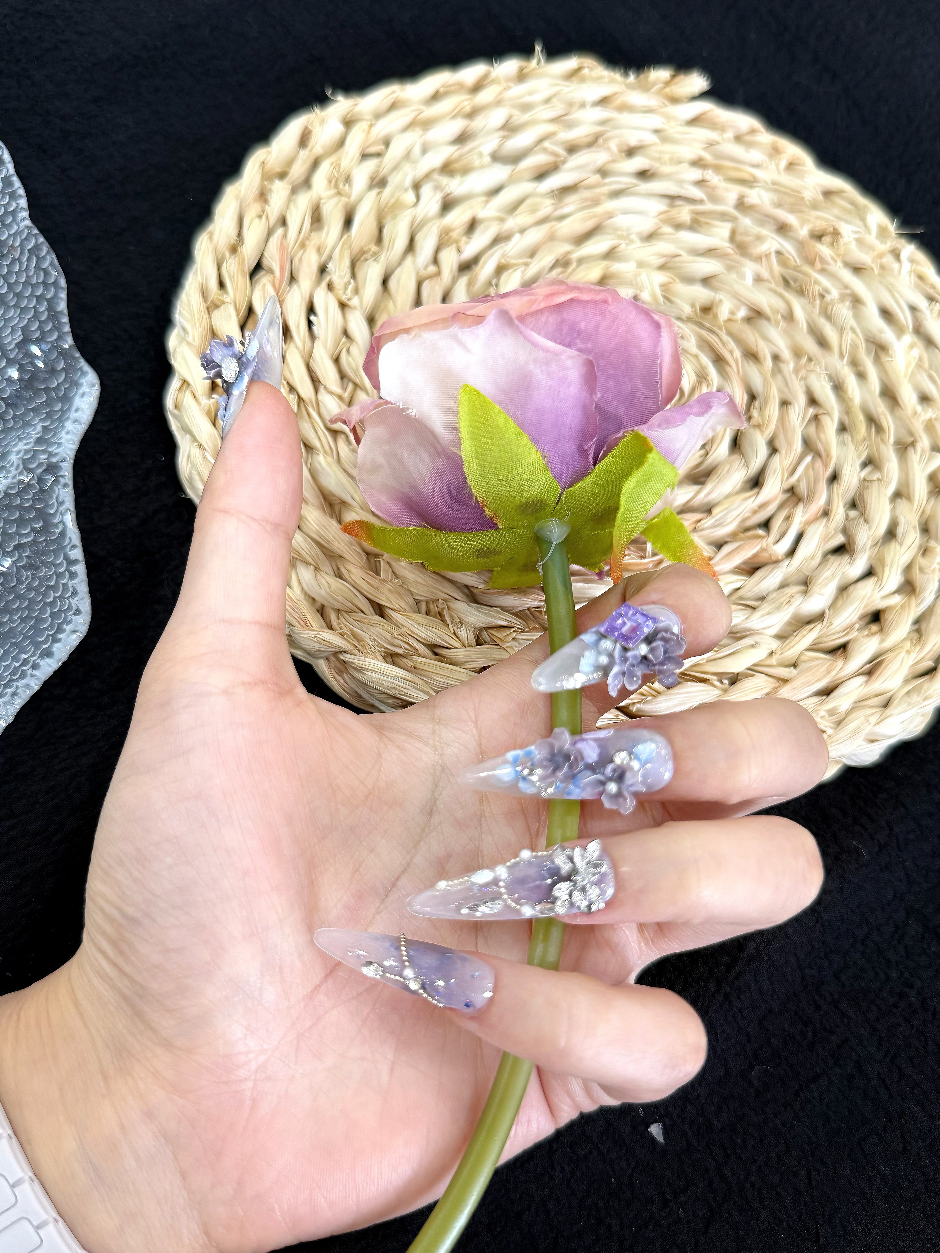 Nailumo·Violet
