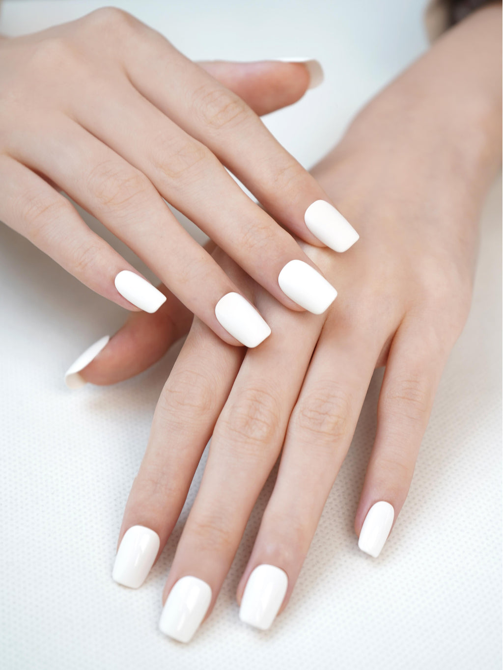 Nailumo·Lunar White
